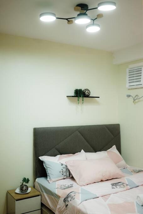 Appartement Ar05 Eva'S Brand New 1Br Arezzo Place à Davao City Extérieur photo