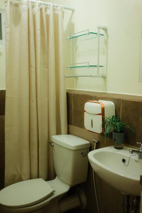 Appartement Ar05 Eva'S Brand New 1Br Arezzo Place à Davao City Extérieur photo