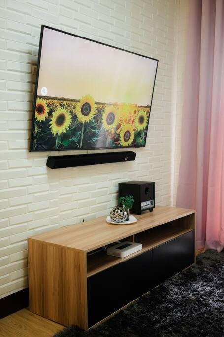 Appartement Ar05 Eva'S Brand New 1Br Arezzo Place à Davao City Extérieur photo